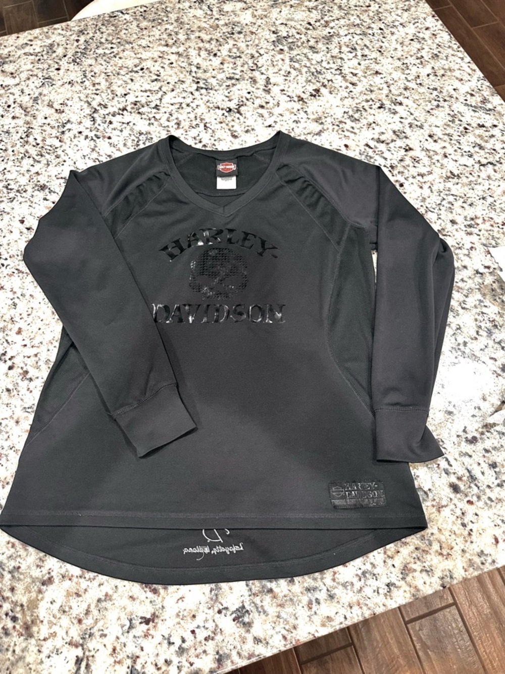 Harley-Davidson Black Studded Skull V-Neck Long Sleeve XL